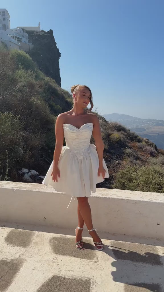 aurelleattire-7534789358633815318.mp4